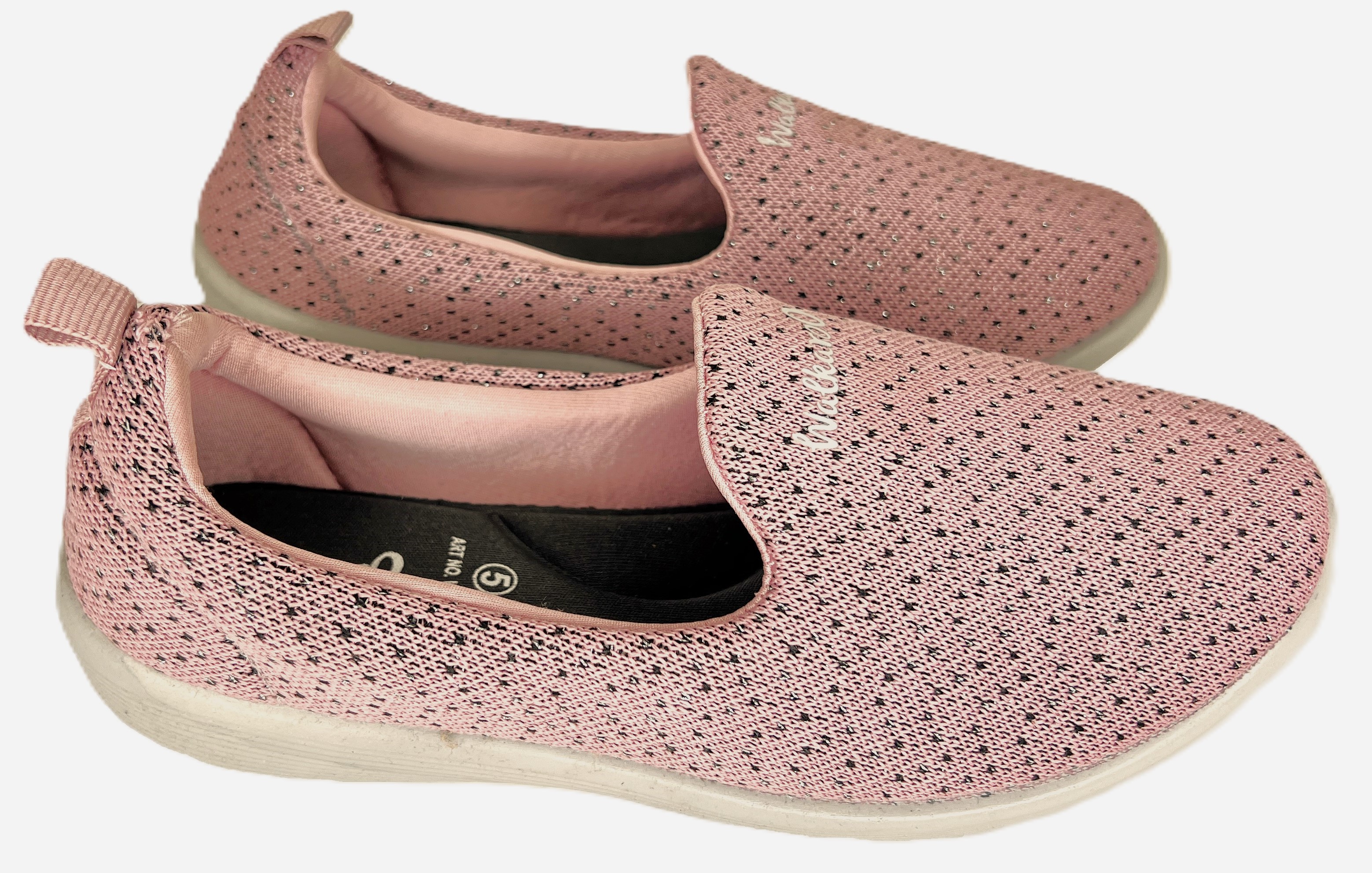 Walkaroo Ladies Peach Colored Casual and Comfortable Belly Shoes
